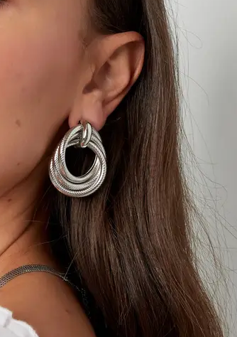 Zilverkleurige oorbellen | Studio XOVA X.247